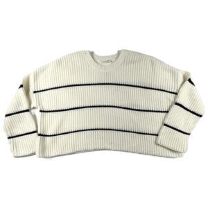 Moon & Madison knit cropped crewneck sweater with white and black stripes M